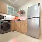 Studio In Dubai Marina Near Beach And Metro Z514
